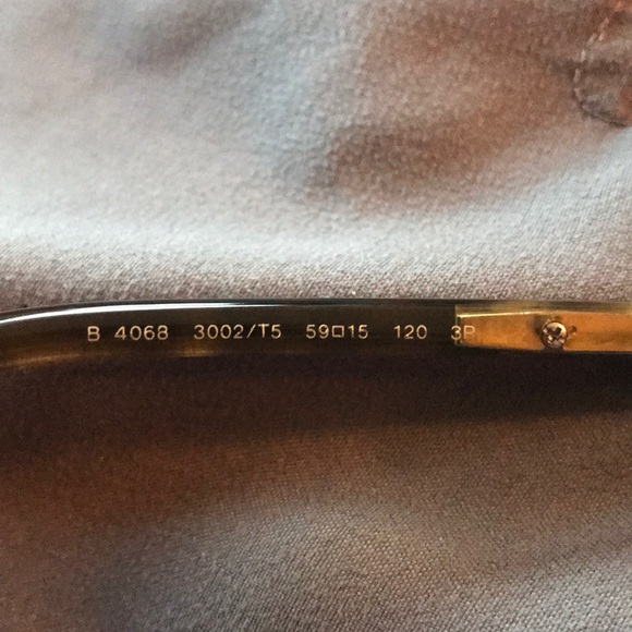 Burberry Sunglasses - Picture 5 of 7